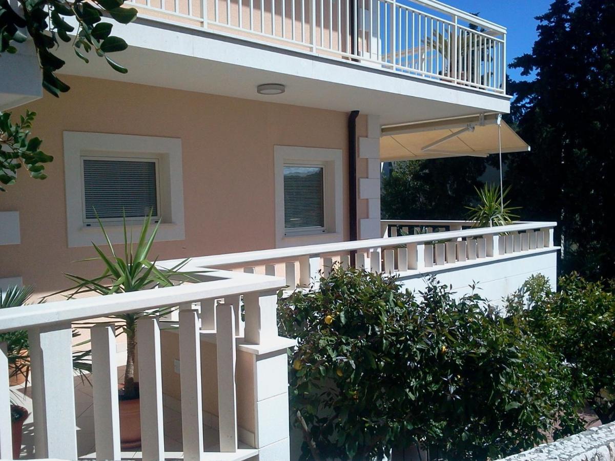 Apartments Jani Hvar Town Esterno foto