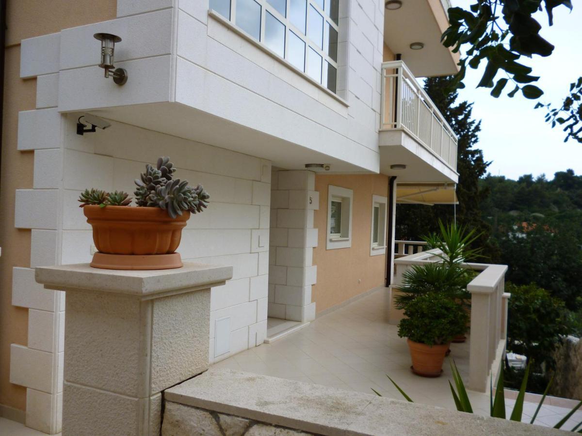 Apartments Jani Hvar Town Esterno foto